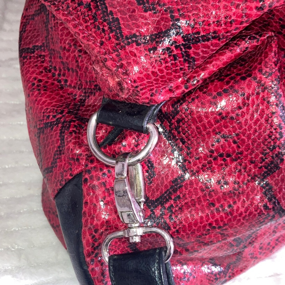 Nine West Red Snake Print Shoulder Bag with crossbody strap - Picture 5 of 11